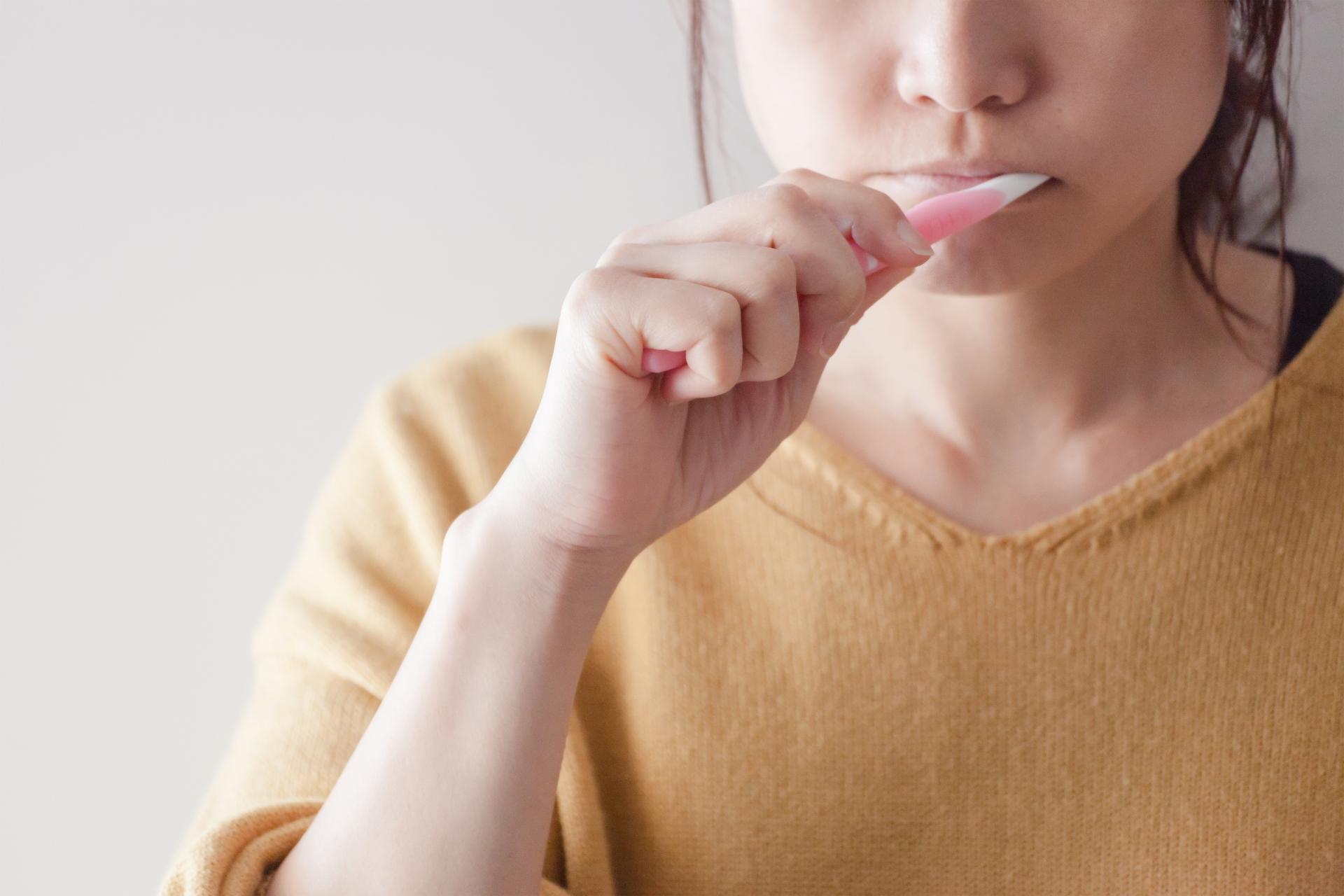 マウスピース矯正中は食後の歯磨きが不可欠