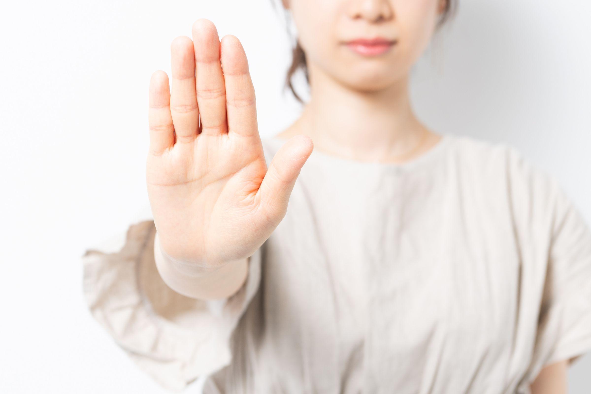 「歯科矯正で痩せた」って本当?考えられる原因と他のメリットも紹介